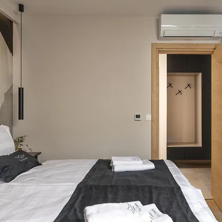 Libreto Holiday home *